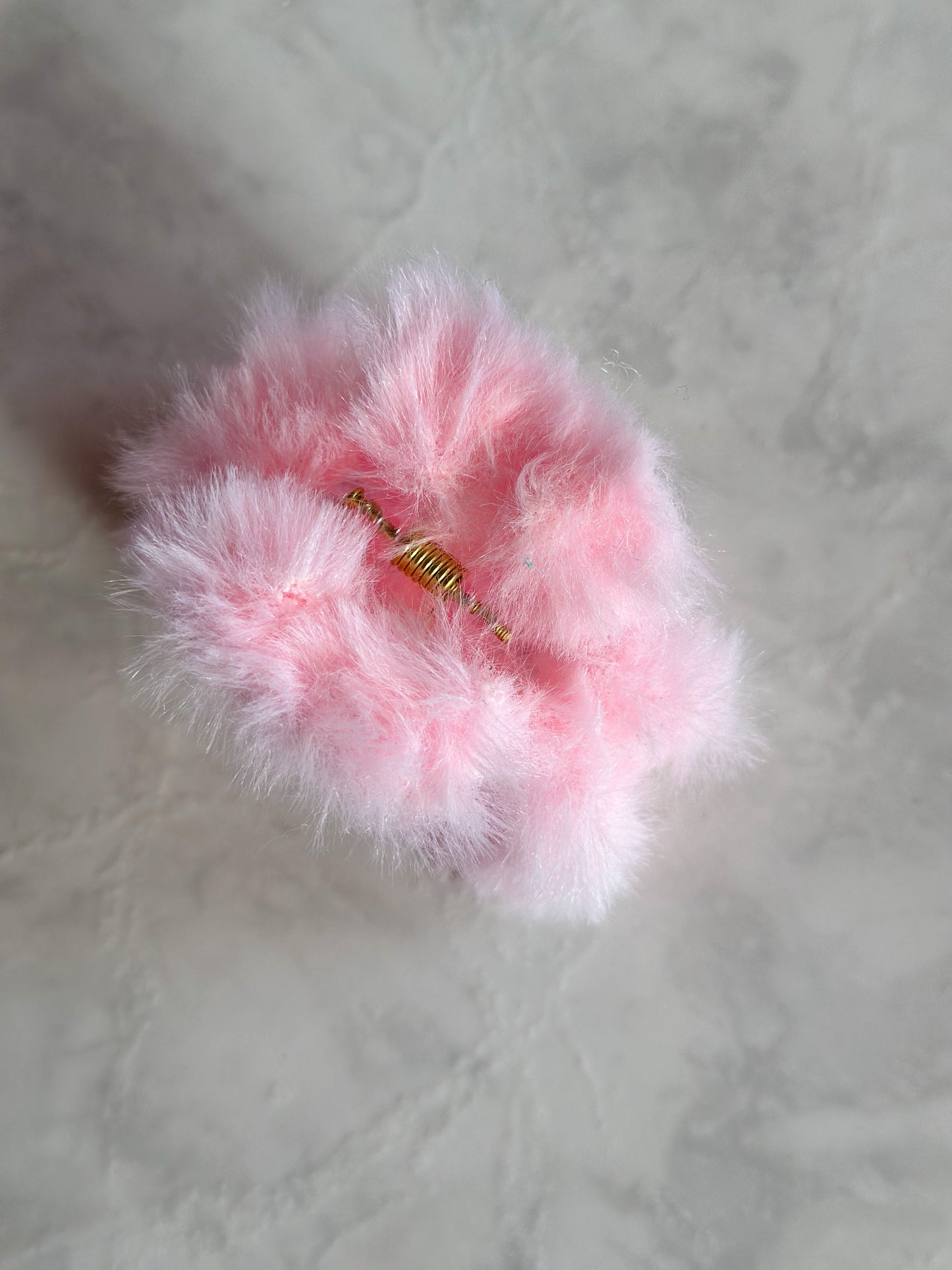 Pinza peluche rosa